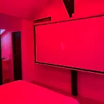 Love Room Jacuzzi Proche Centre Ville