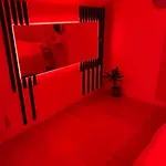 Love Room Jacuzzi Proche Centre Ville